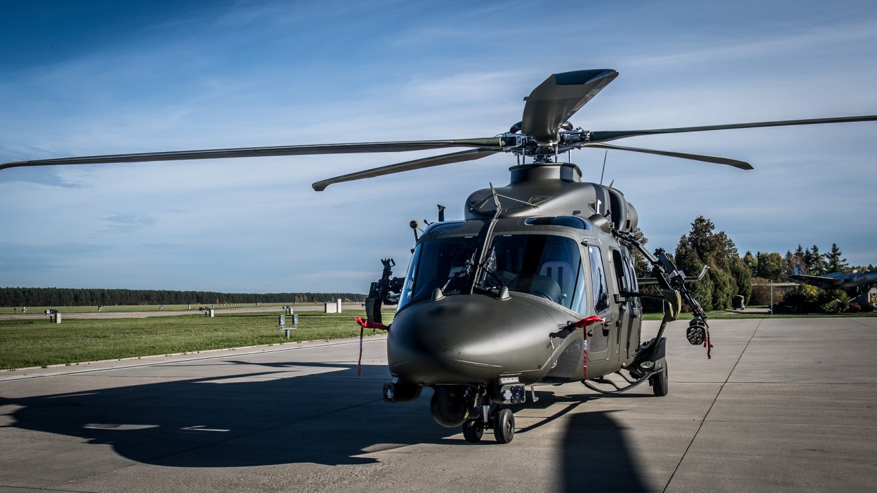 przekazanie-nowych-migowcw-aw-149-onierzom-wojska-polskiego_53297709424_o