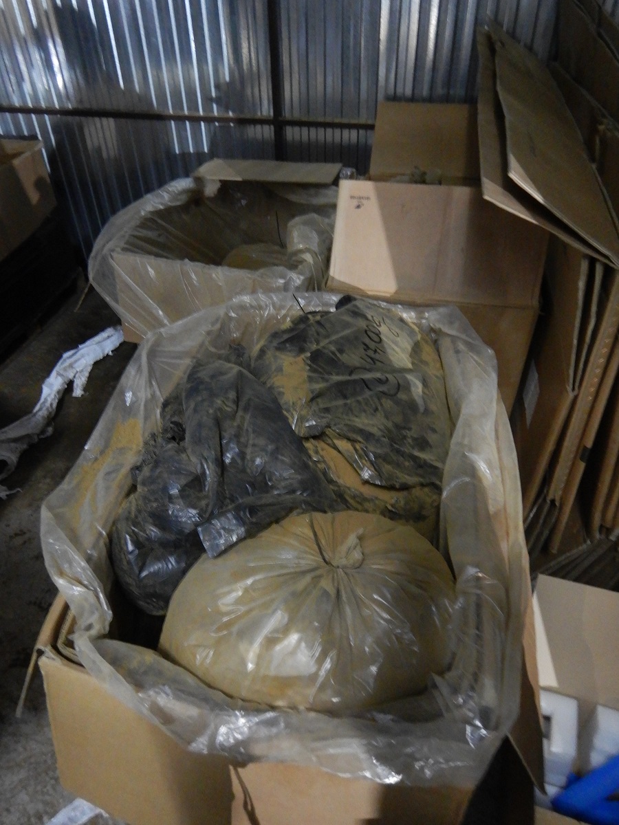 20231030_nielegalna_produkcja_papierosów (8)