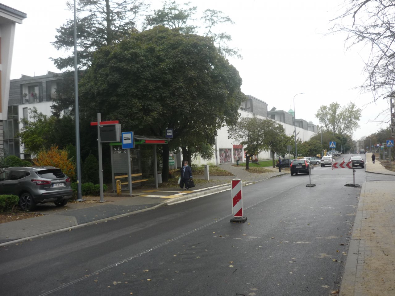 P1210935