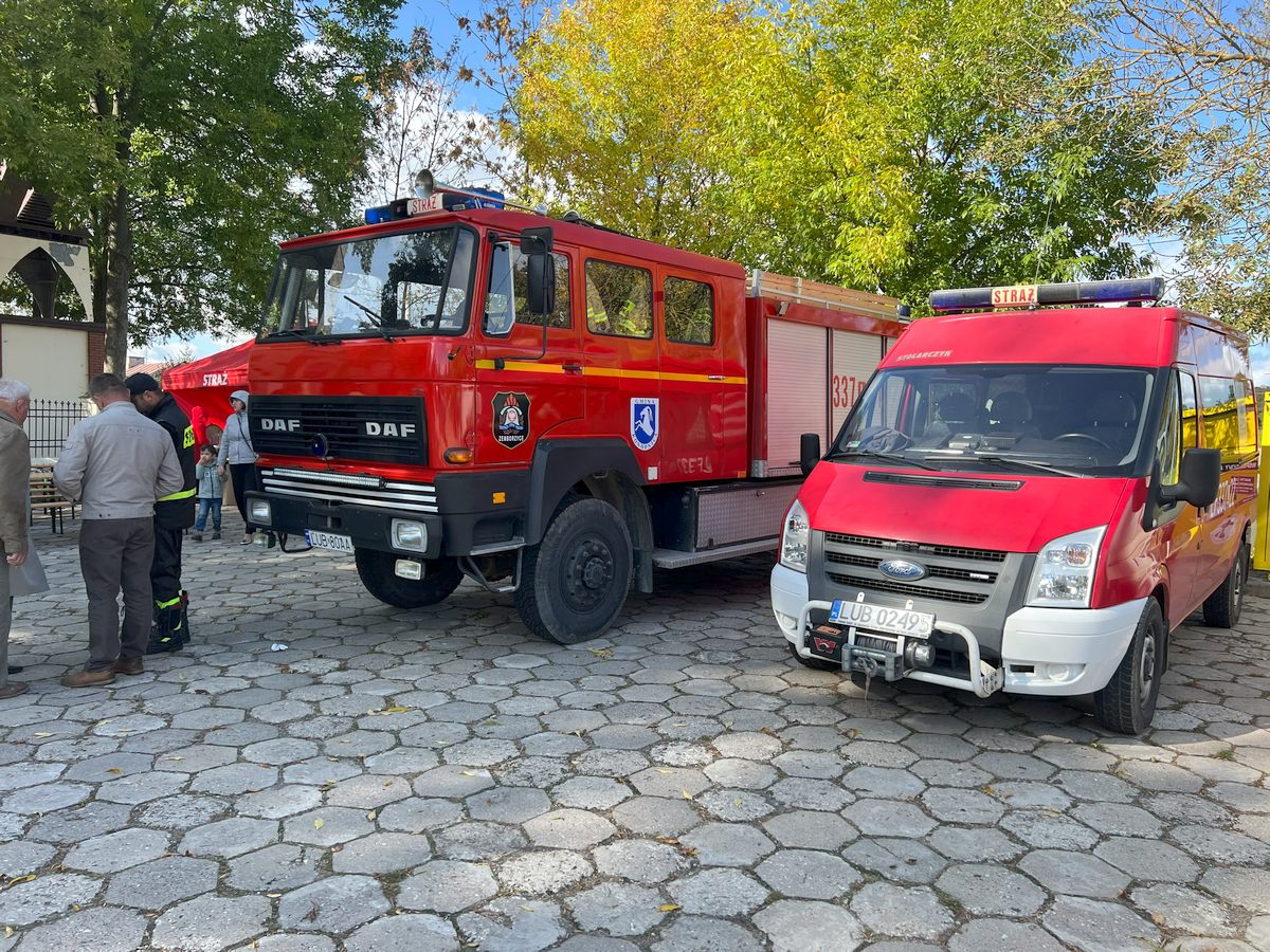 123j38