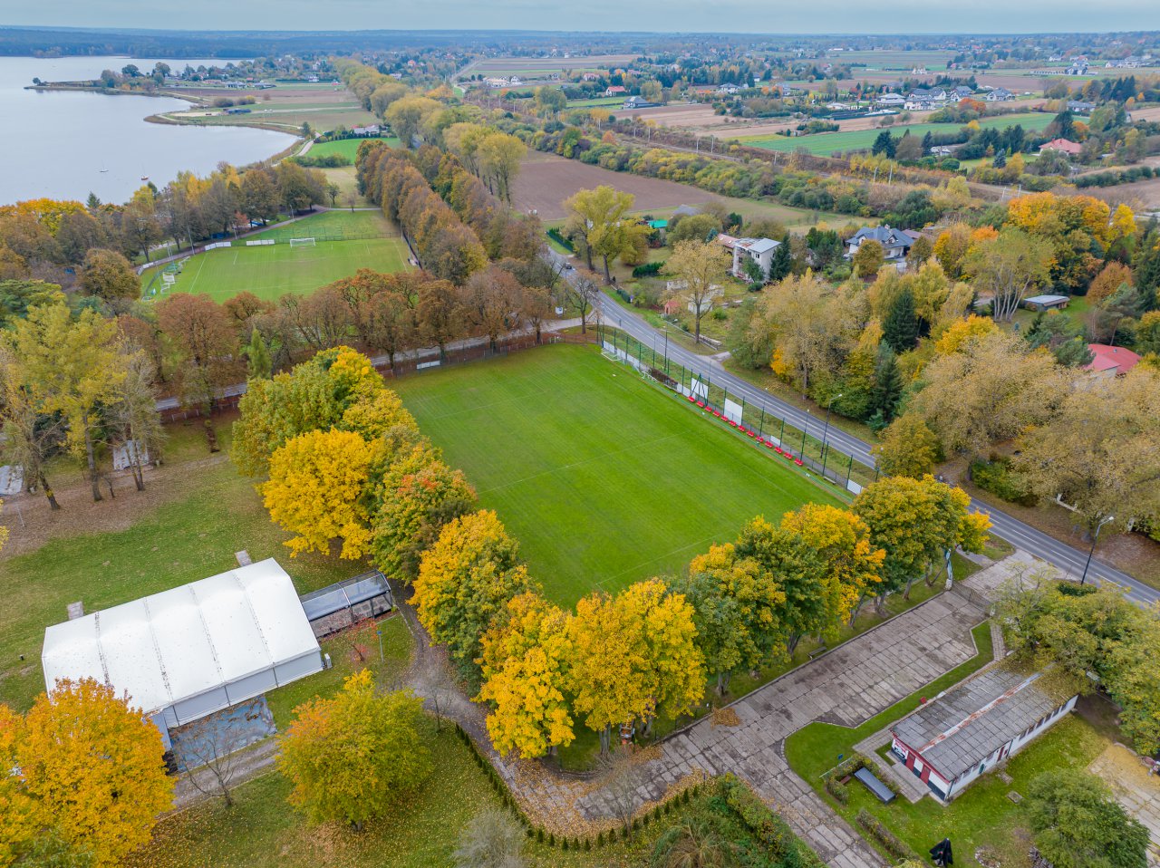 DJI_20231023134014_0940_D-Poprawione-Szum