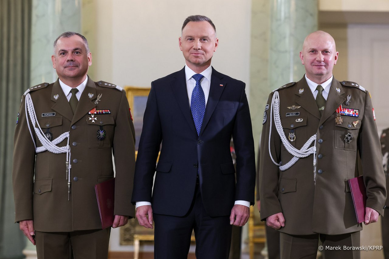 1-30253