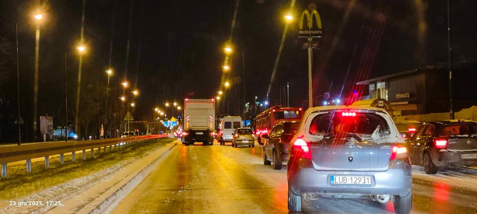 124t7