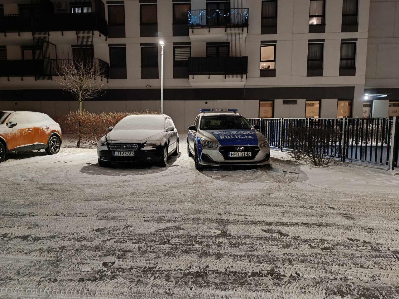 125b77
