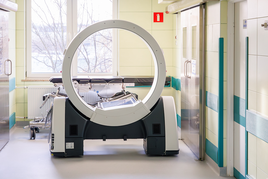 0 Tomograf - SPSK Nr 4 Neurochirurgia - Blok Operacyjny - nr 86