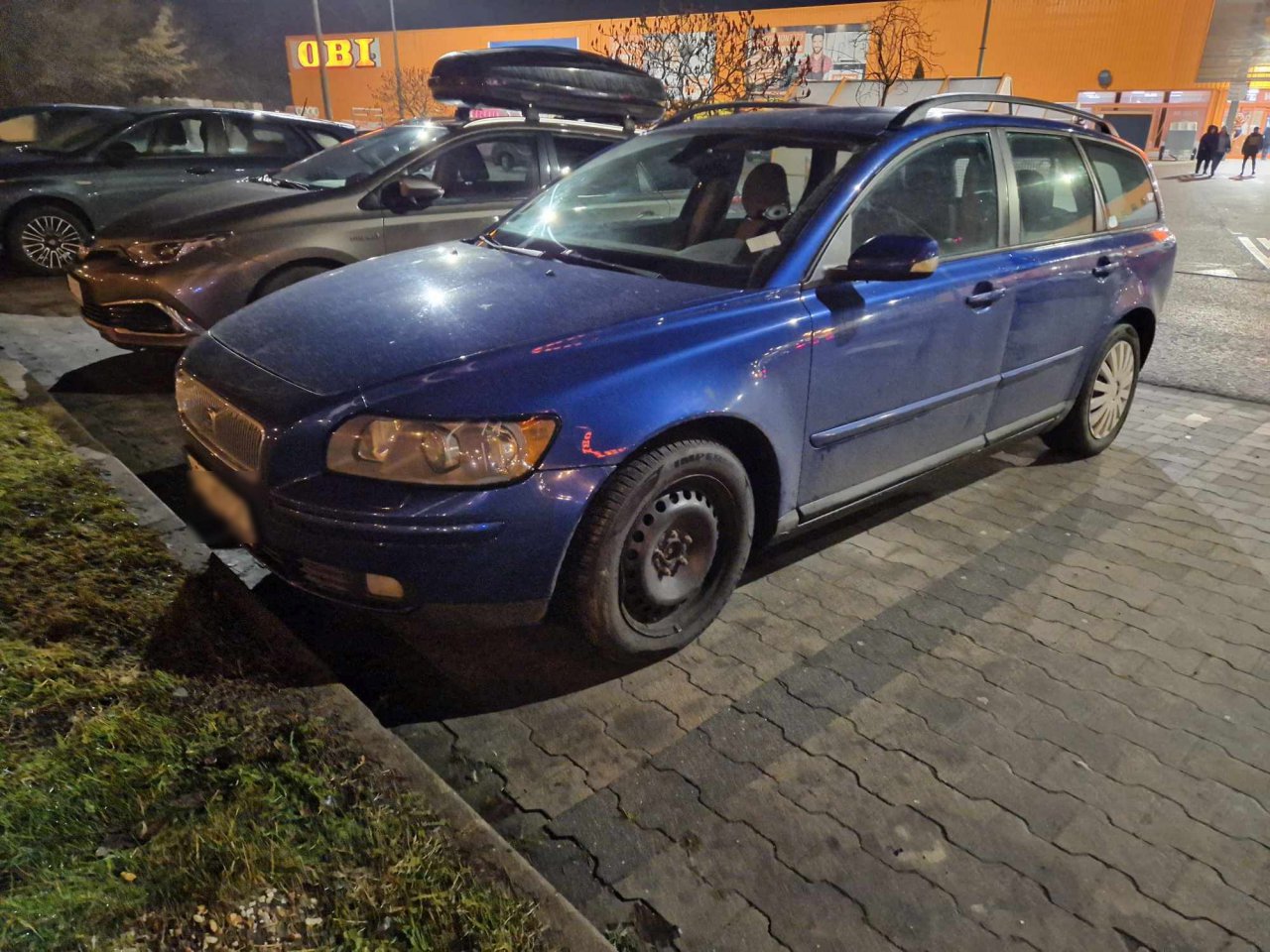 124x46