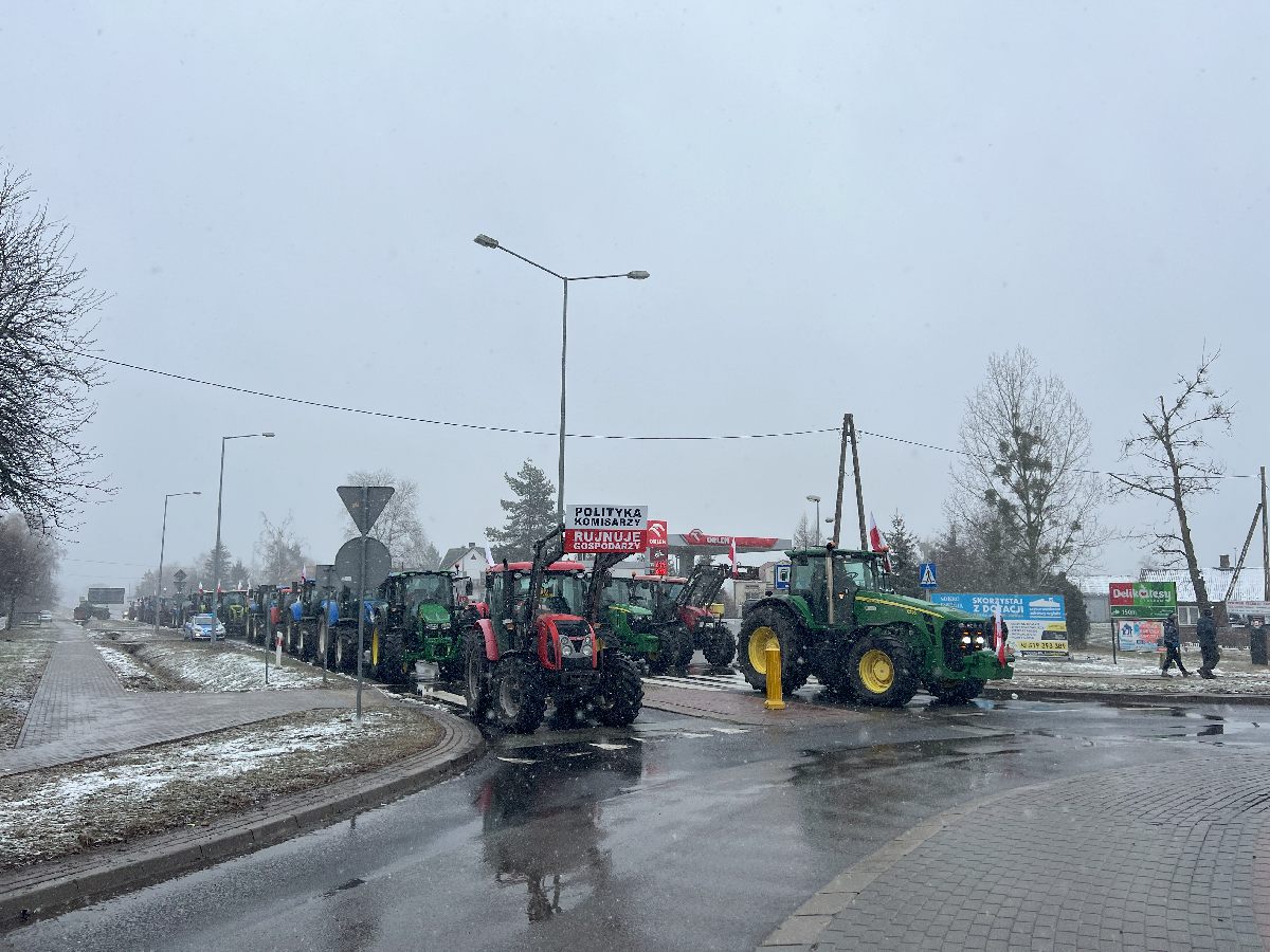125h32