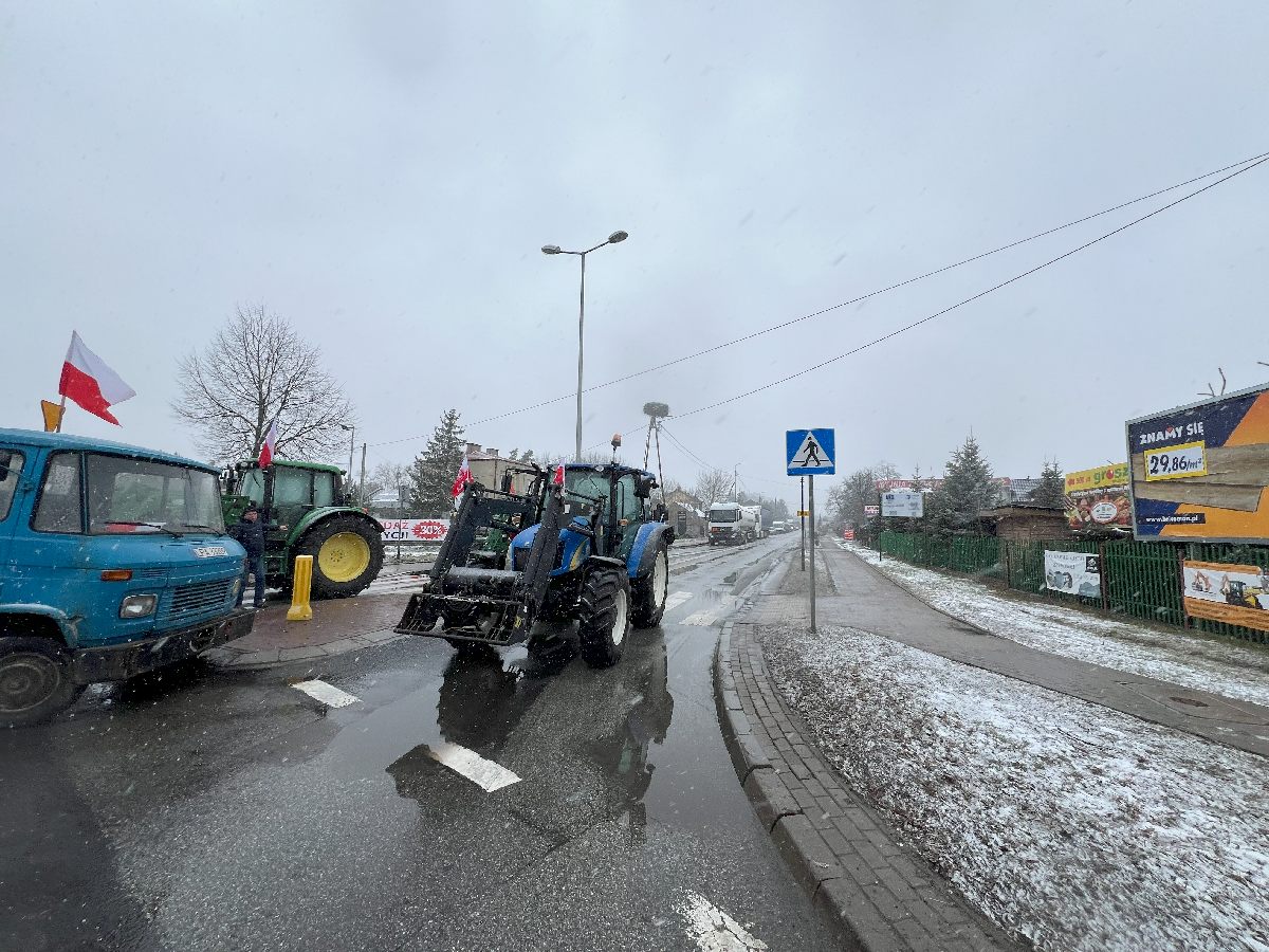 125h43