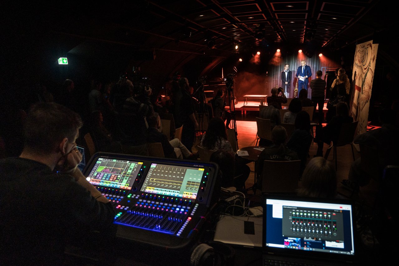 Otwarcie piwnic Centrum Kultury (6)