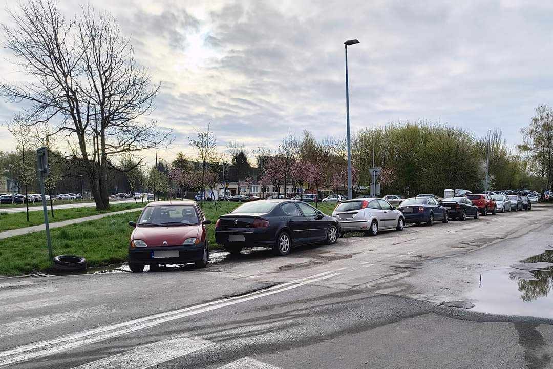 126j35