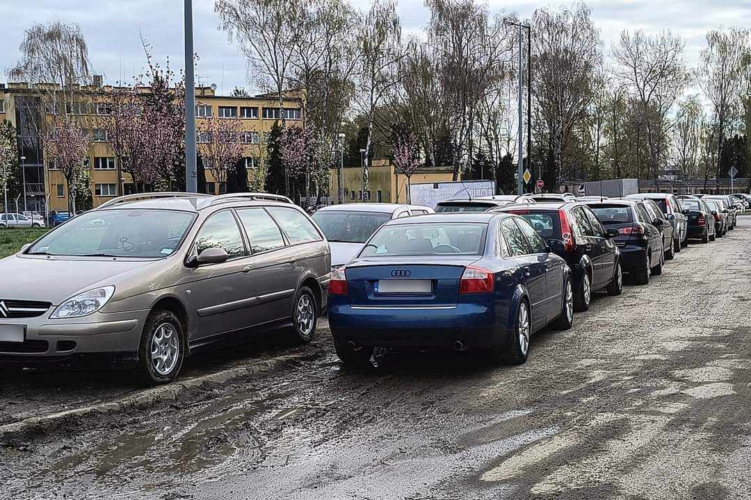 126j37