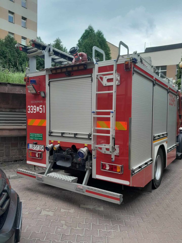 127i38