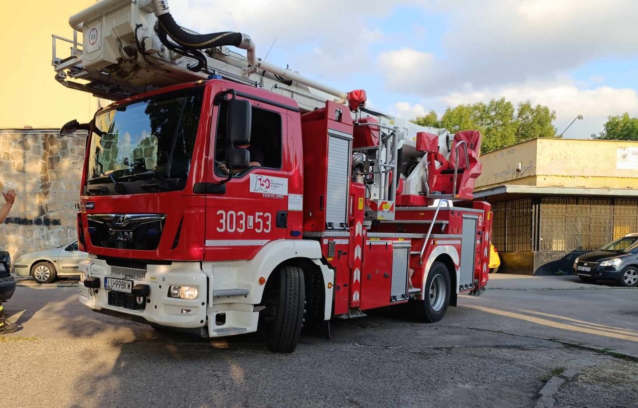 128h42