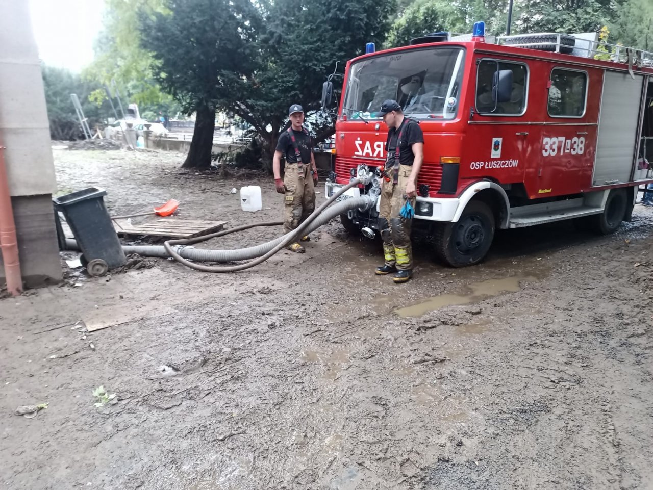 129e20