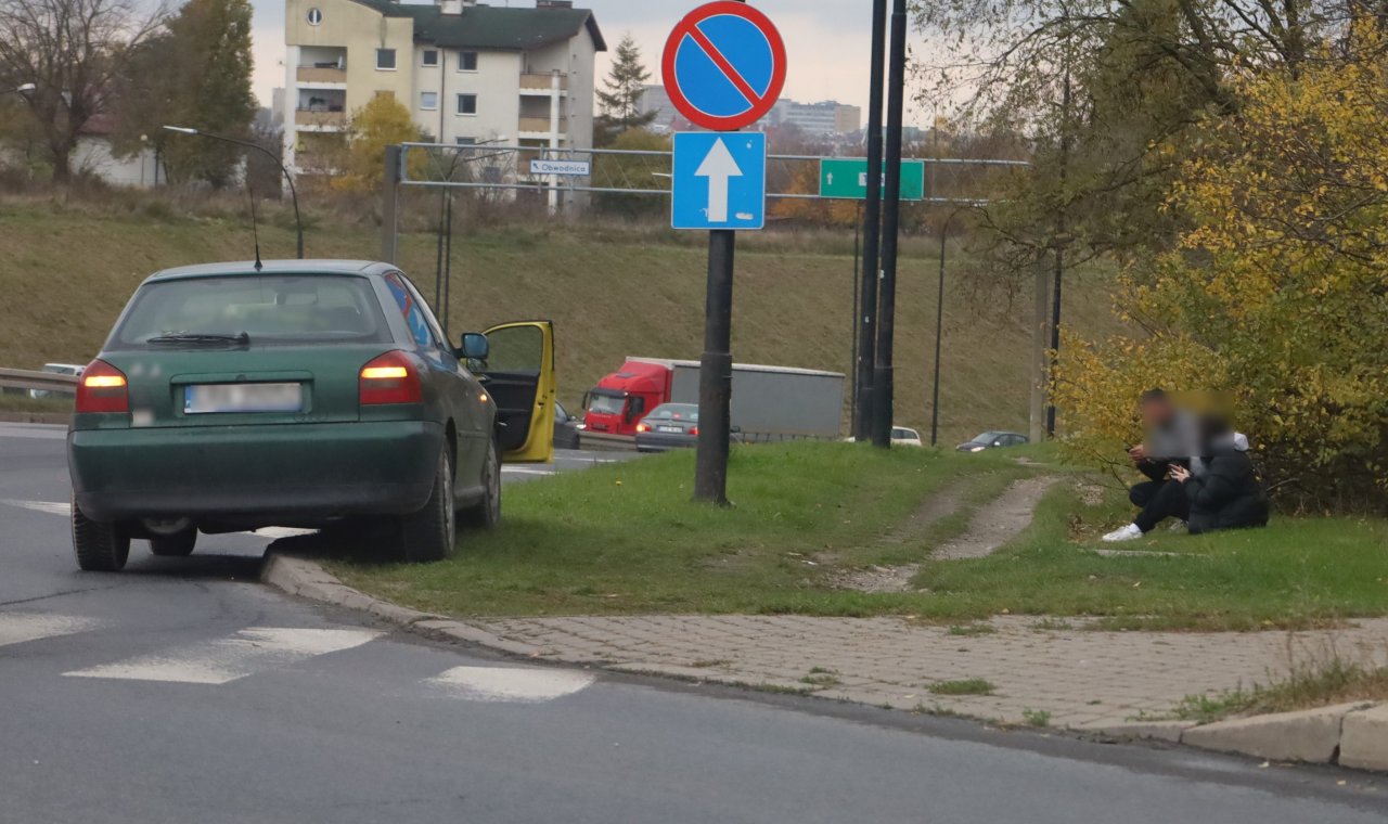 130a83