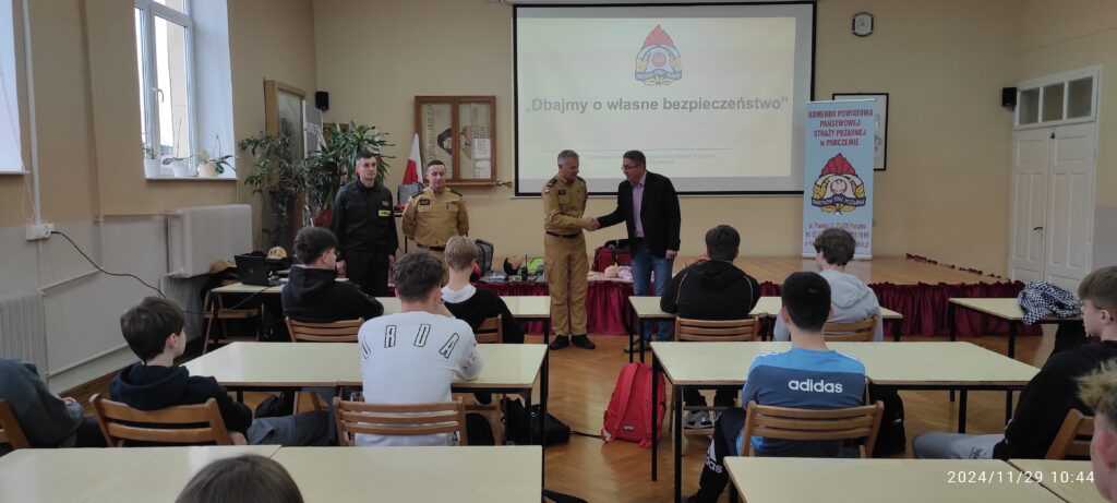 Dbajmy-o-wlasne-bezpieczenstwo-4-1024x461