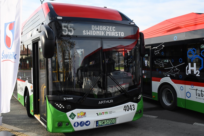 130e2