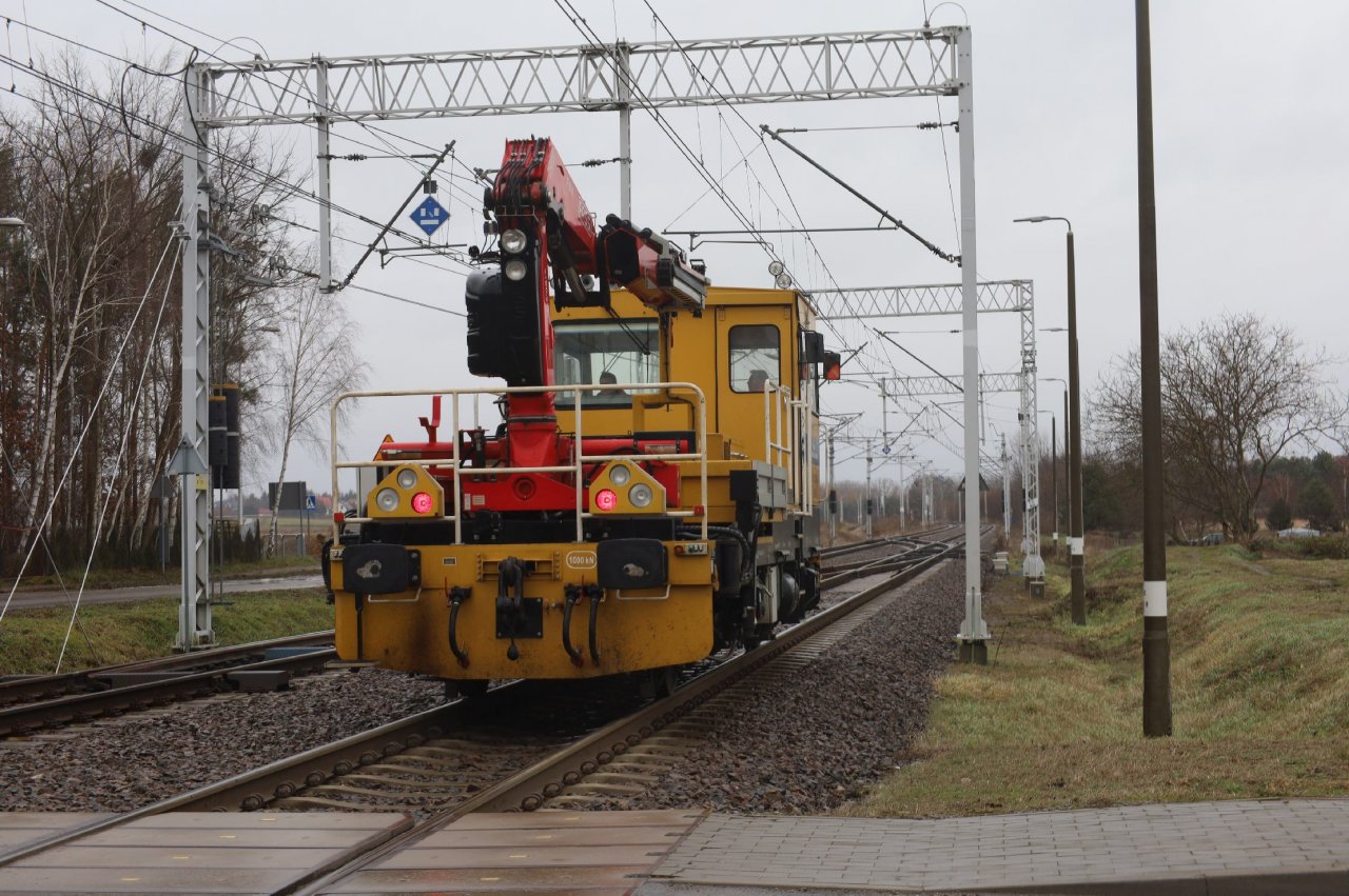 131j90