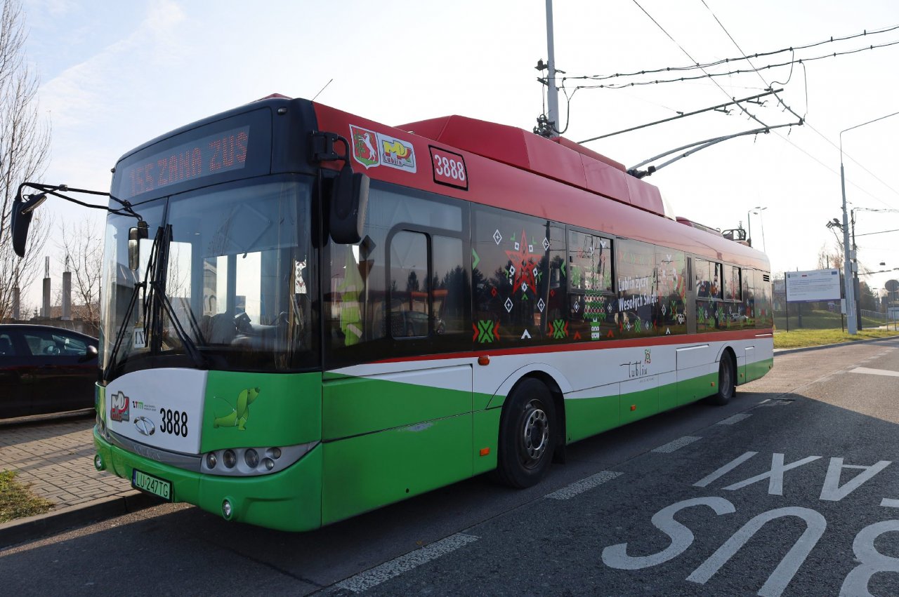 130y62
