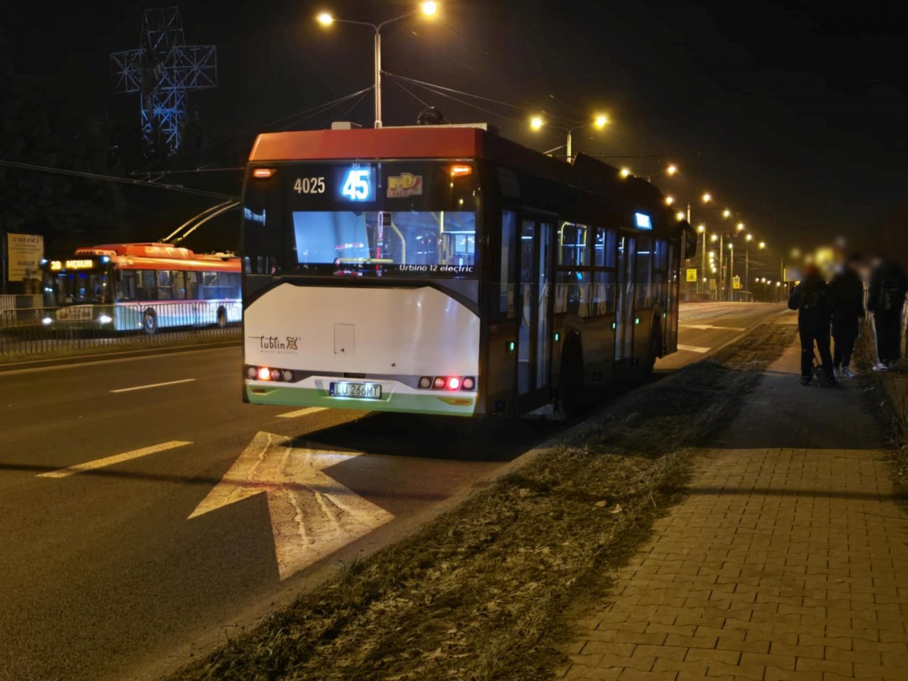 132e28