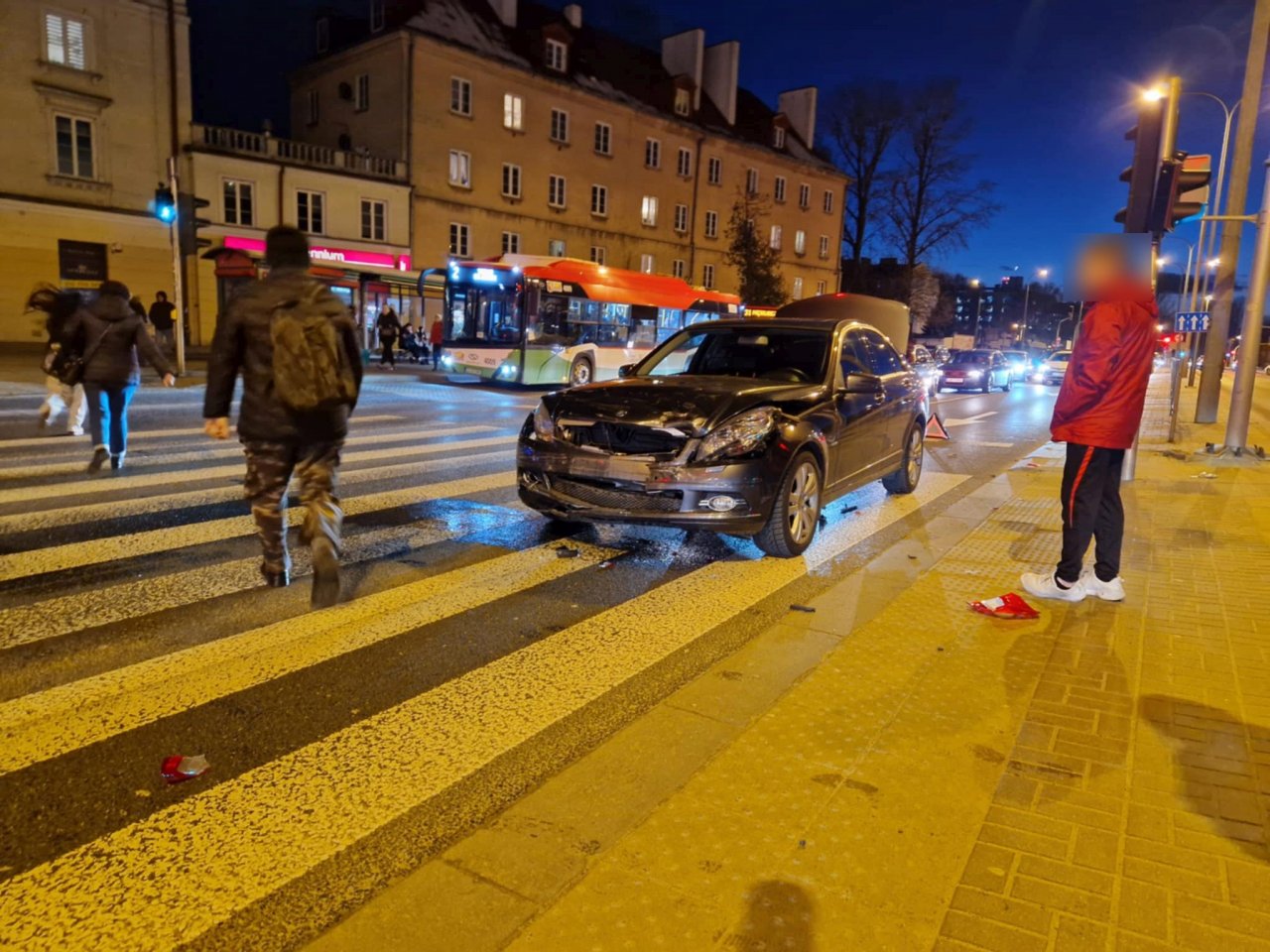 133c8