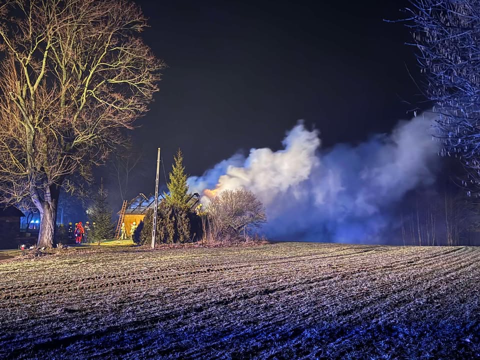 132t77