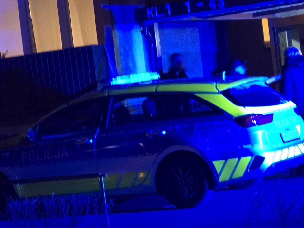 132u5