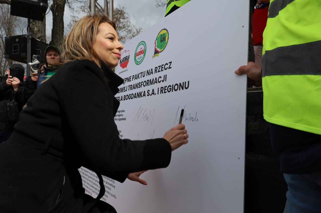 133n98
