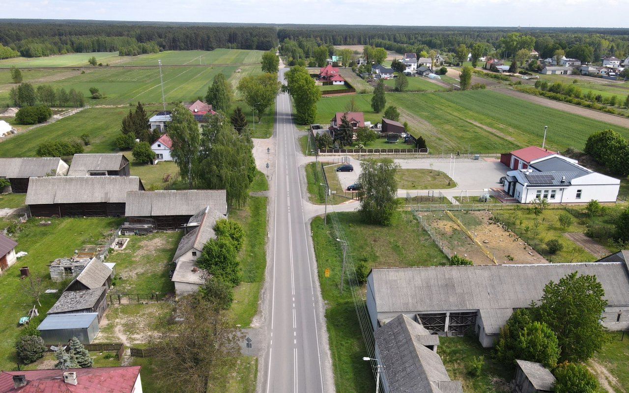 DK76 Jedlanka sklep, remiza