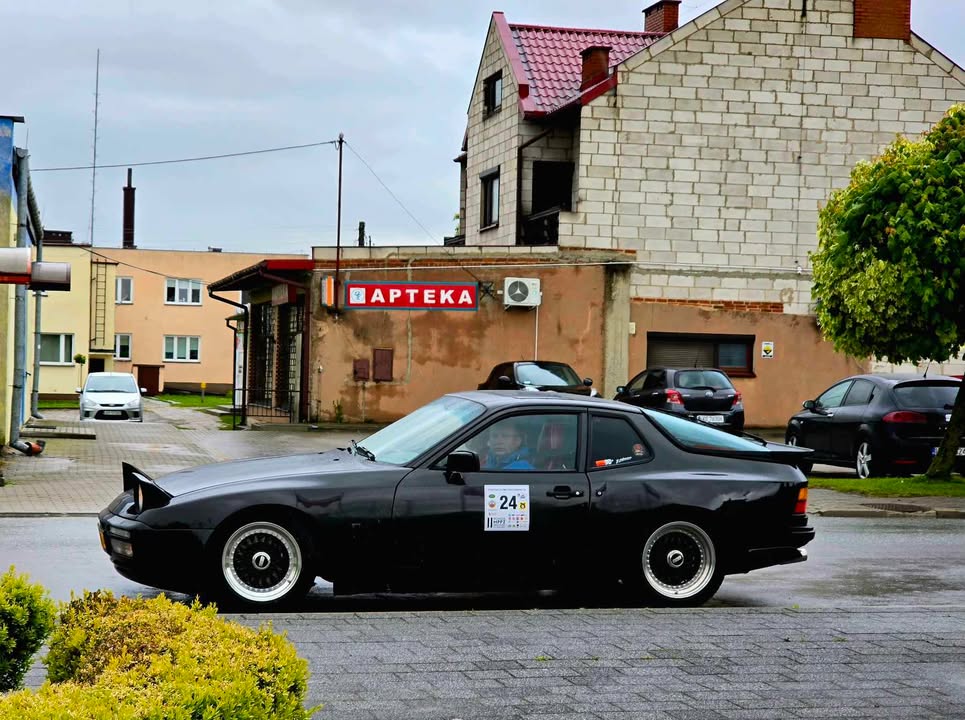 134n77