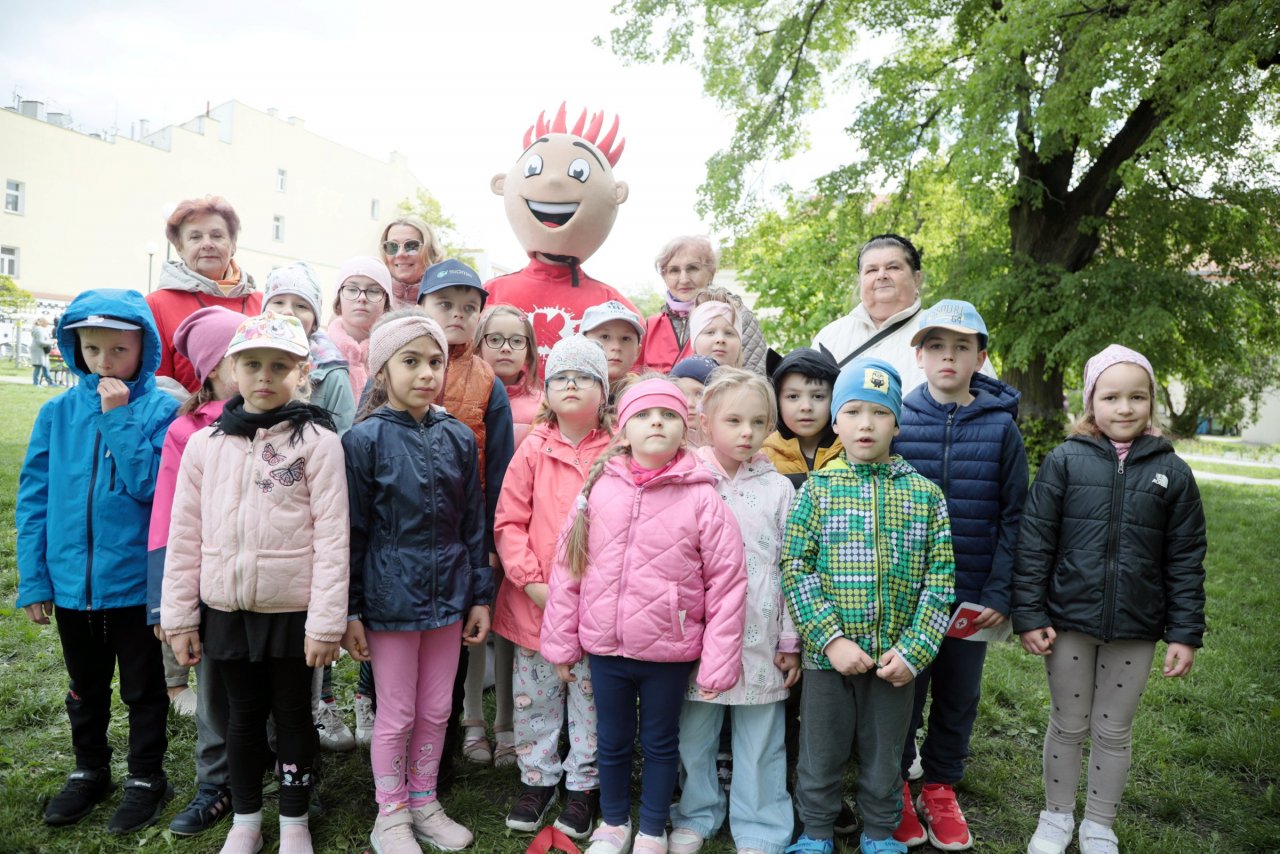 MIASTECZKO-PCK080525-009