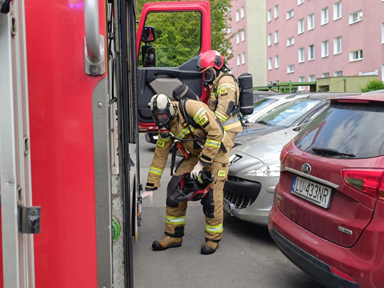 135b33