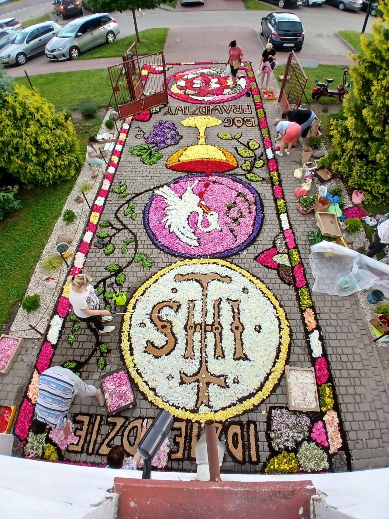 135m29