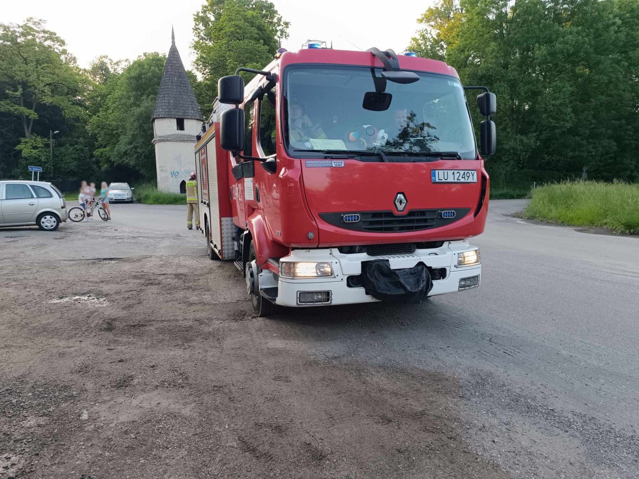 135e15
