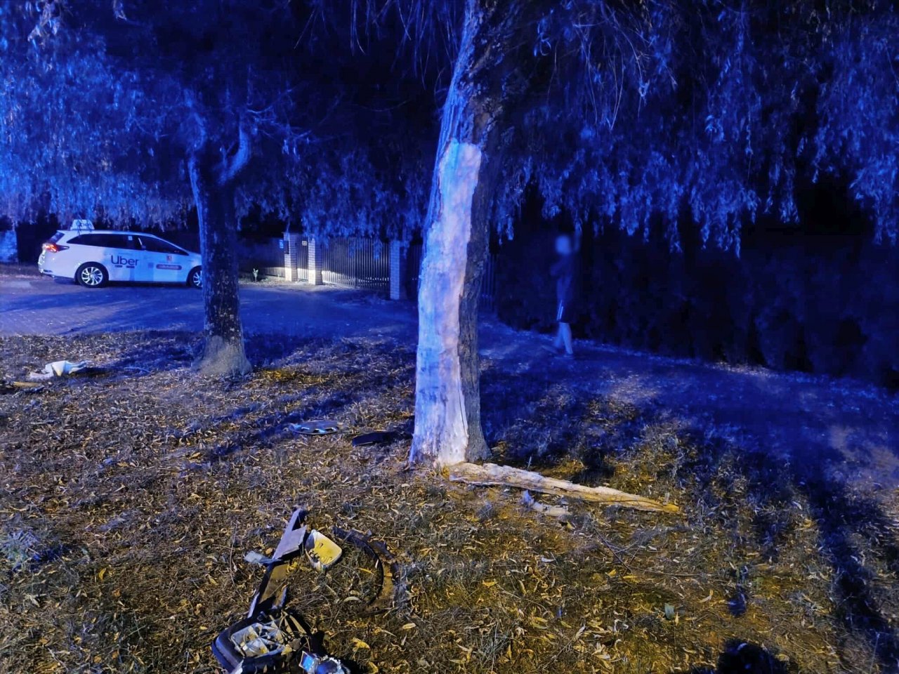 137a27