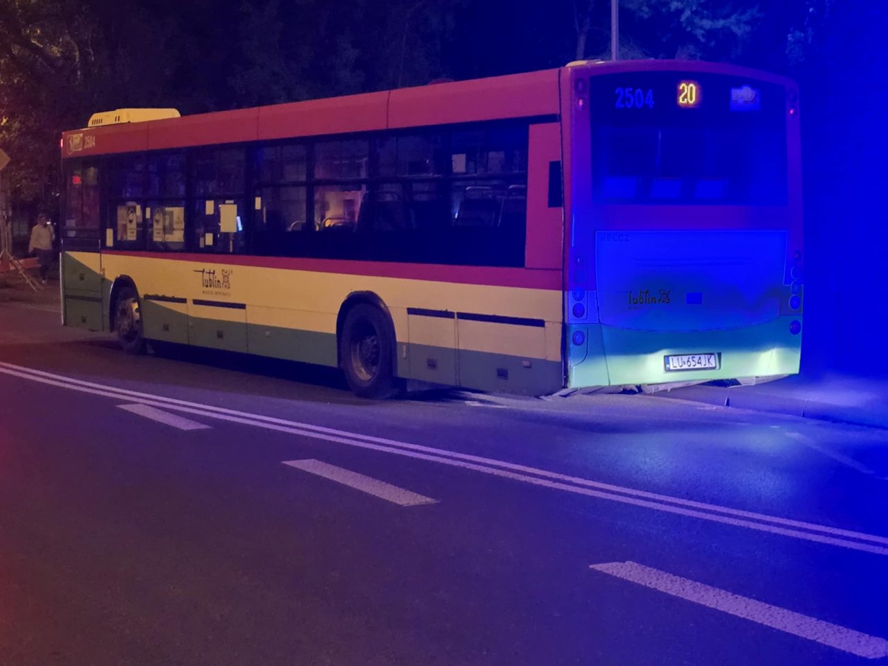 137s74