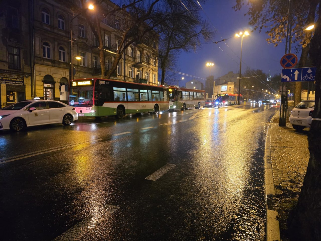 138y35
