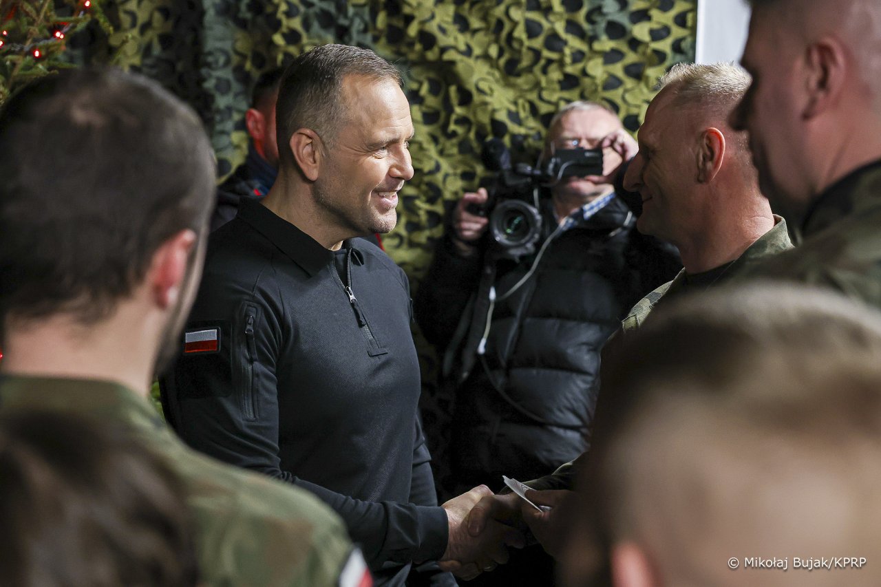 42_Karol_Nawrocki_wizata_granica_20251224_MWB11581