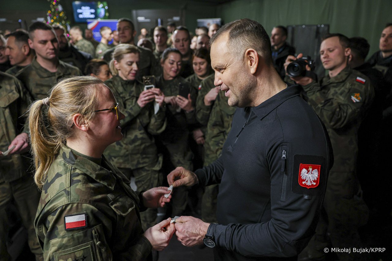 45_Karol_Nawrocki_wizata_granica_20251224_MWB11635