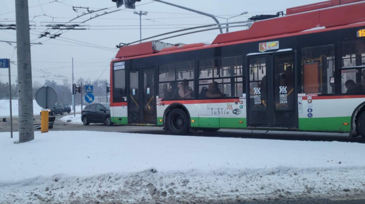fd79bb4c-a50e-4c8e-a0a5-25dae1735898
