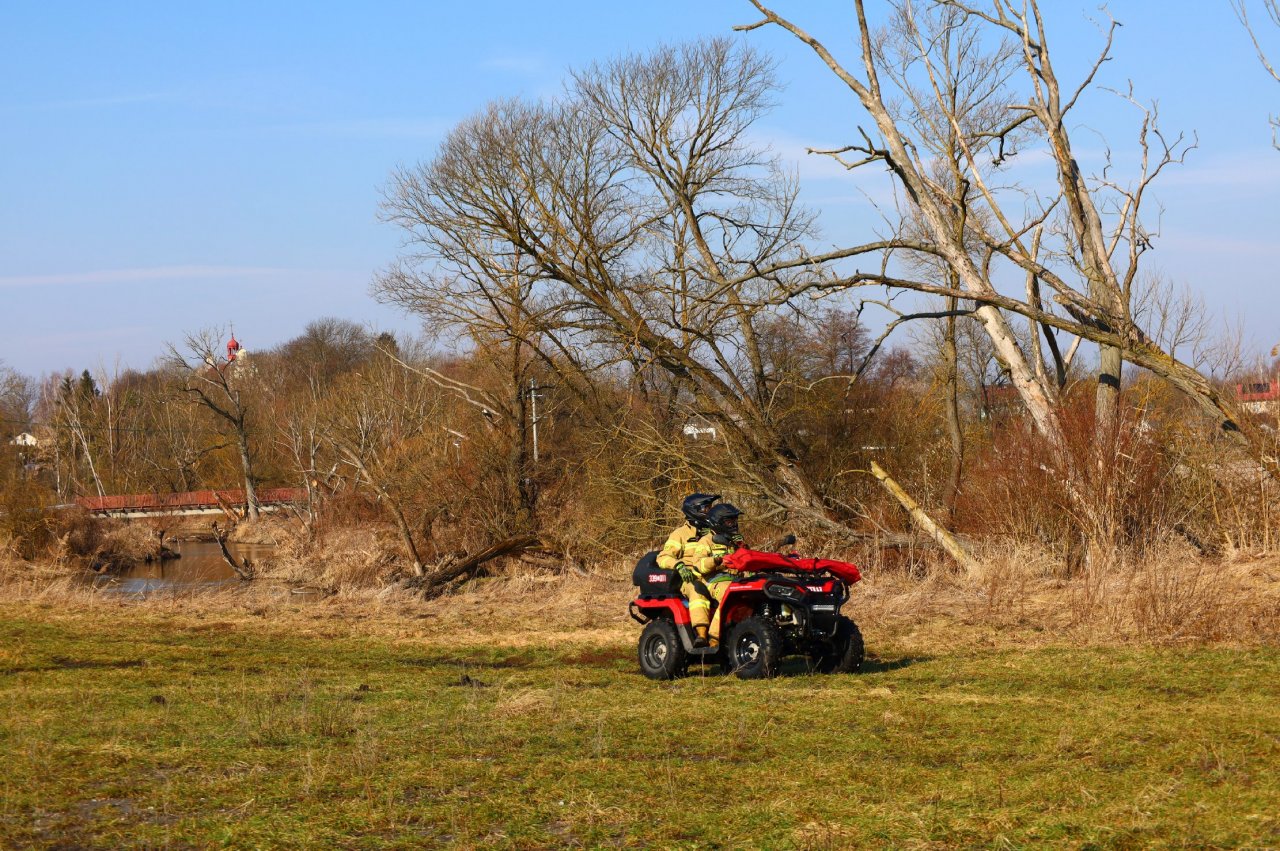 140r45