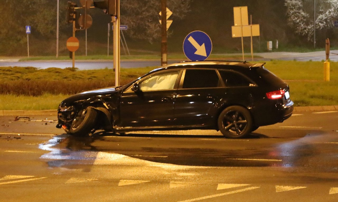 141j80