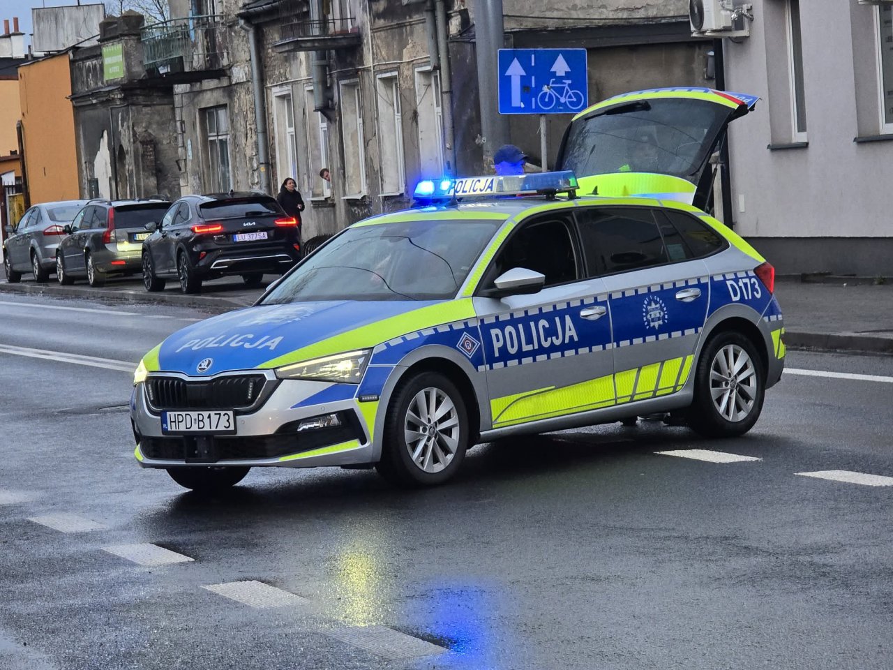 141h82