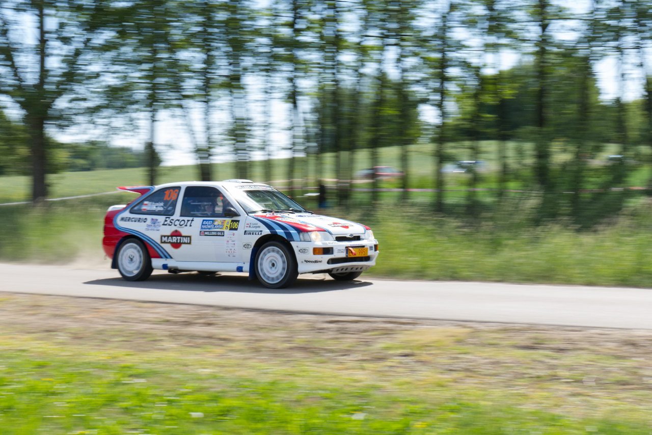 142i16