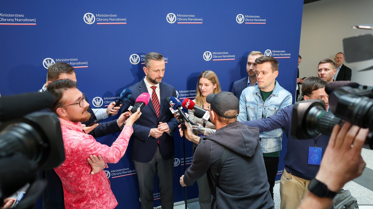 podpisanie-pierwszych-umw-w-ramach-safe-w-legionowie_55297925692_o