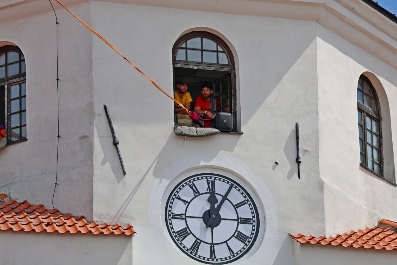 IN8A8922