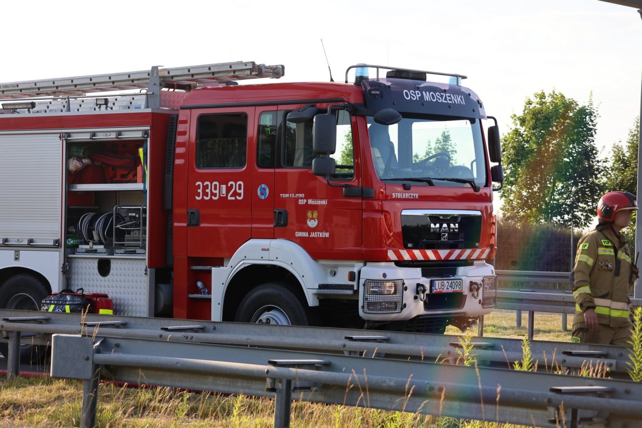 IN8A9686