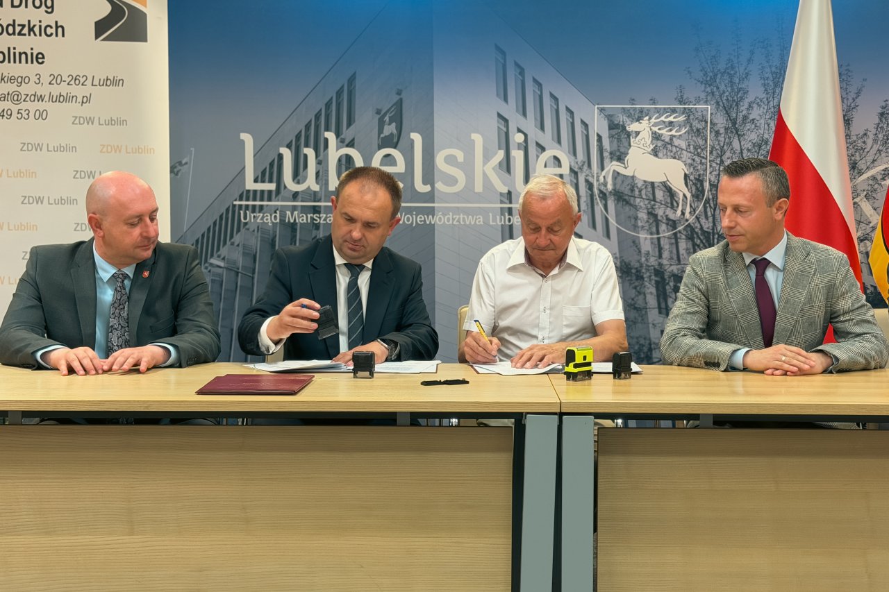 ZDW w Lublinie - podpisanie DW 698, 816, 853 (2)