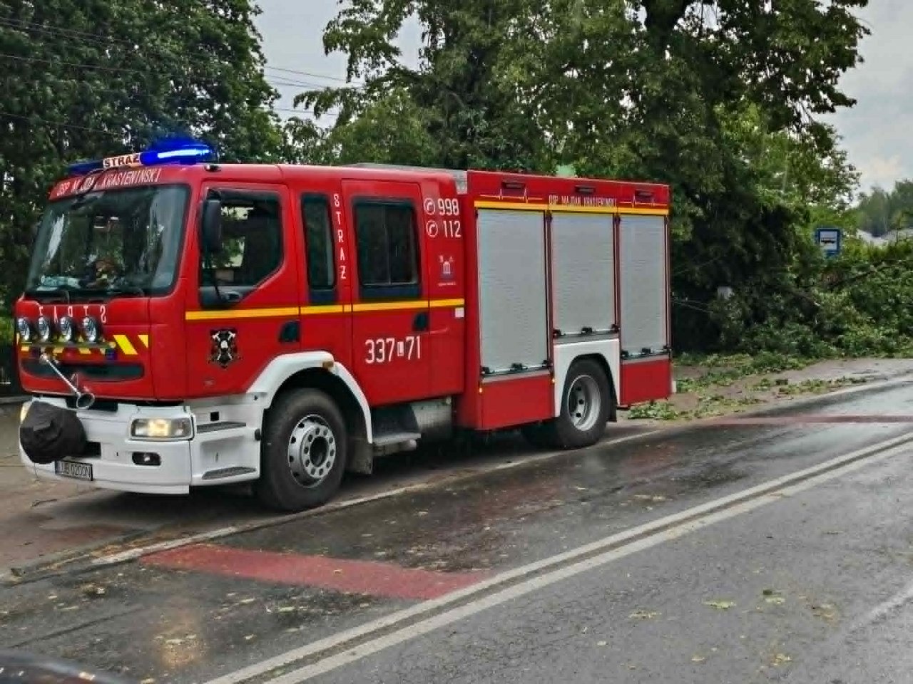 142y79