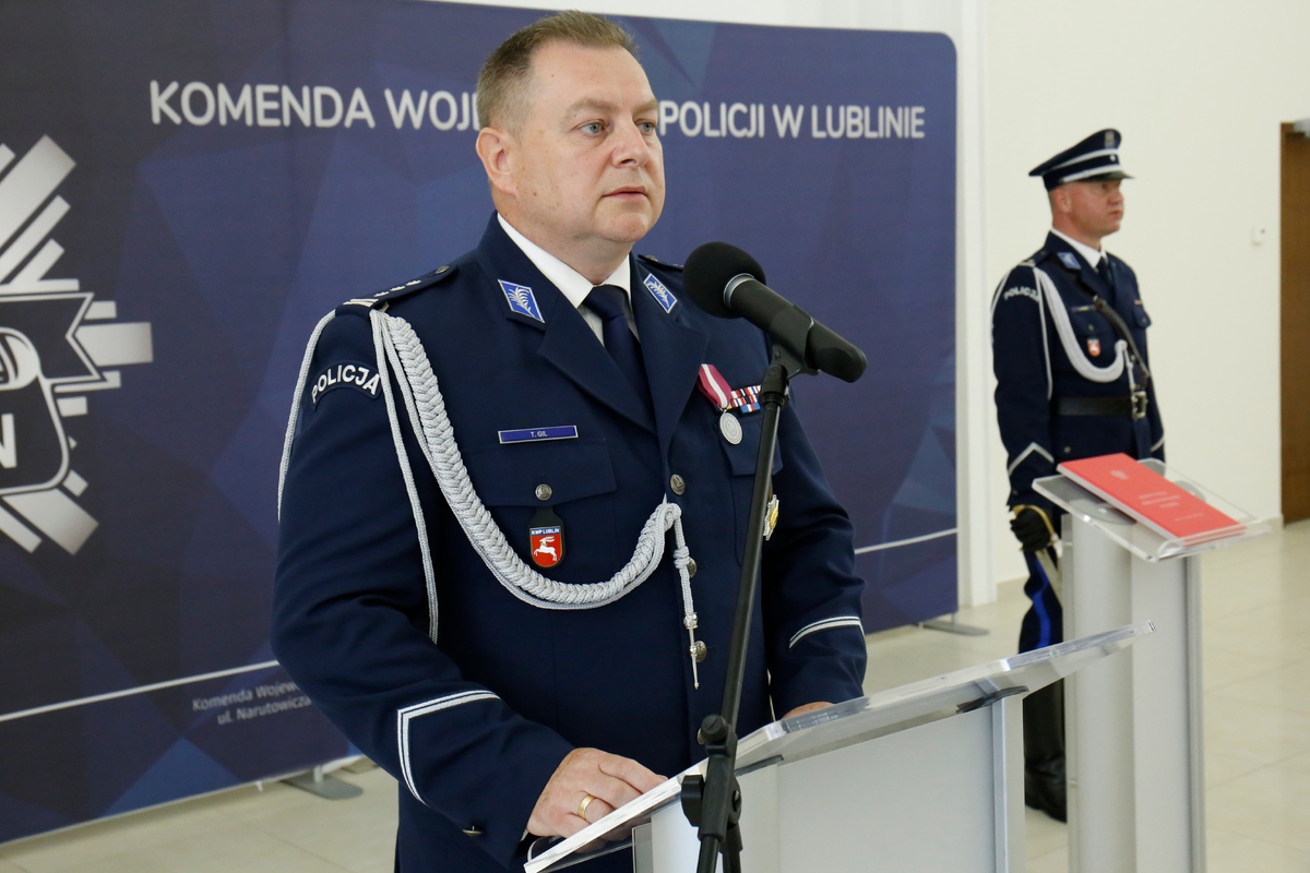68-295285_g